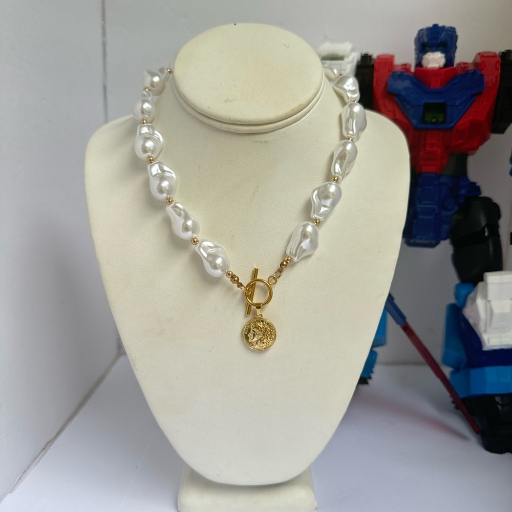TURQUISE SUNRISE STATEMENT NECKLACE